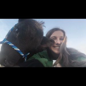 Meet your Posher, Ashley